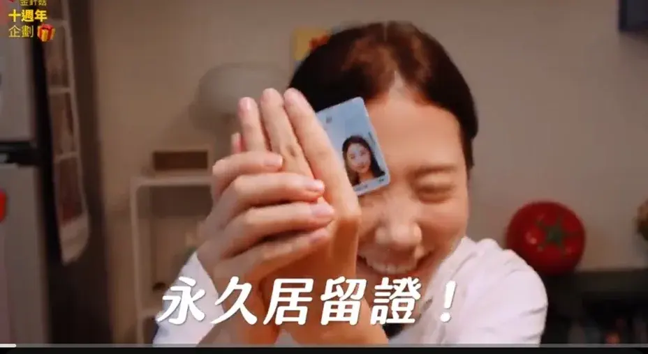 176378283174155 P33642564