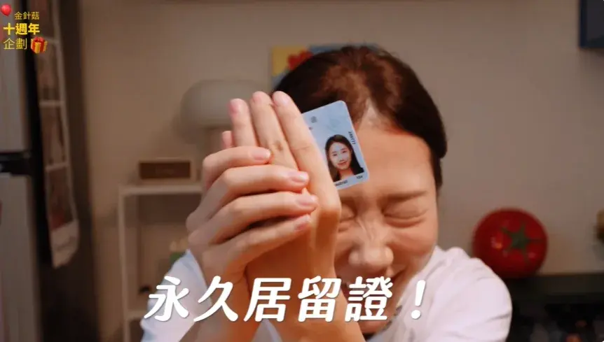 B98dfc515a809f65062d457a8aac024d